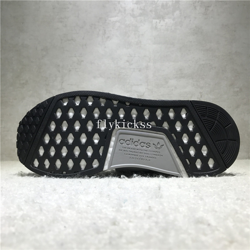 Real Boost Adidas Original XR1 Black Grey S76851